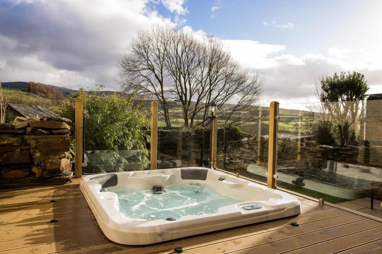 Ffestiniog Finest Retreats - Tegannedd - Luxury Grade II Listed Cottage With Hot Tub מראה חיצוני תמונה